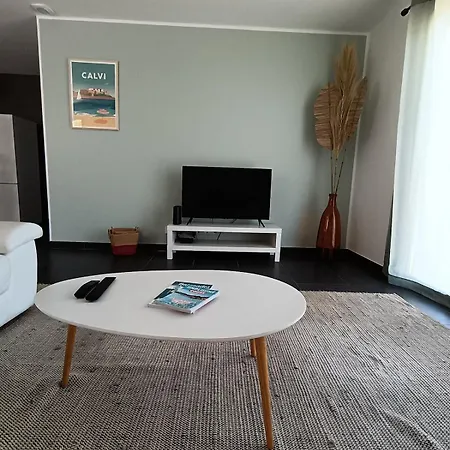 A Casuccia - Petanque Semesterbostad Biguglia (Corsica)